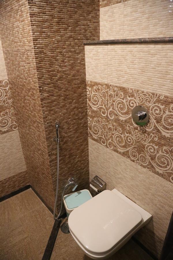 Hotel Varanasi Inn Extérieur photo