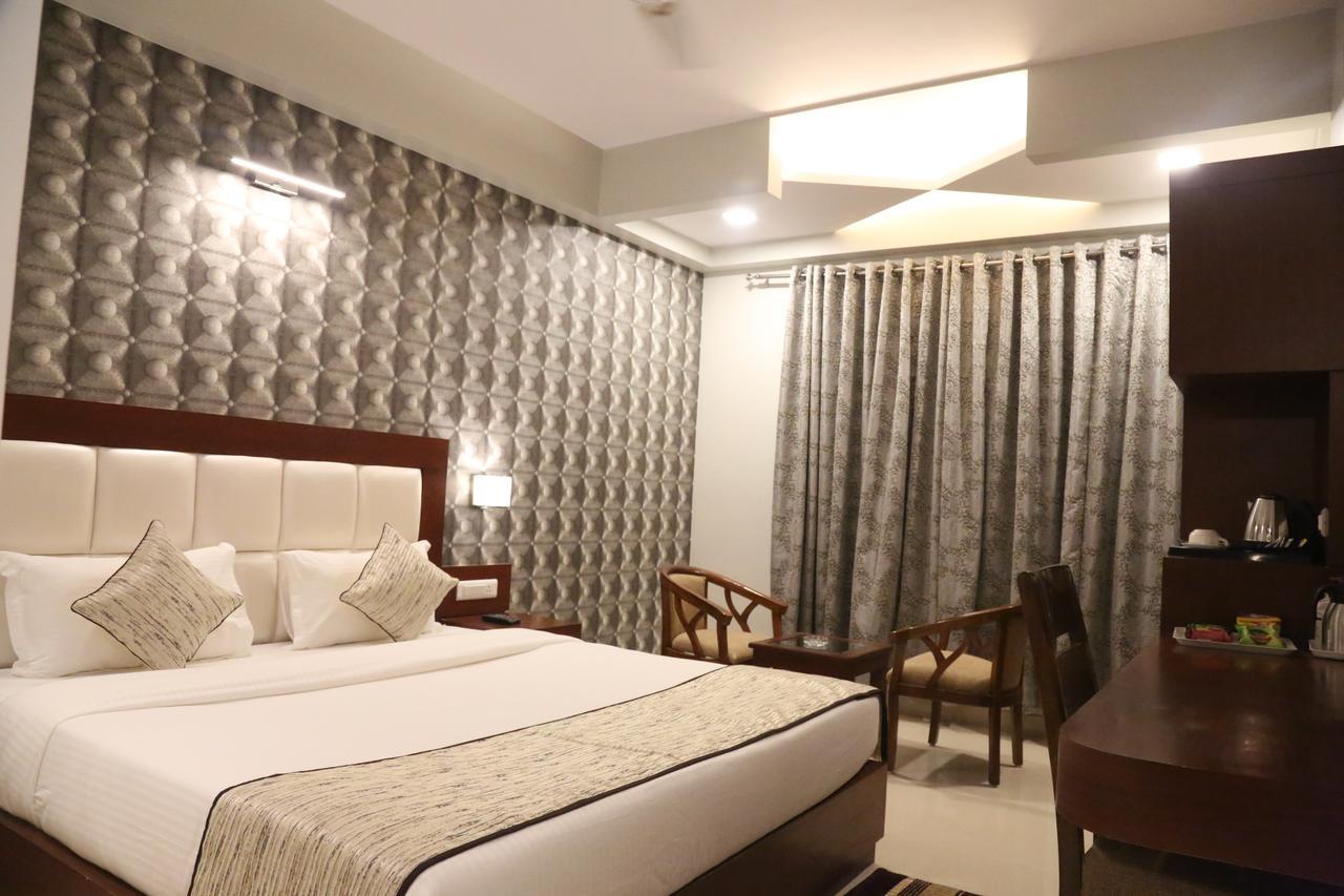 Hotel Varanasi Inn Extérieur photo