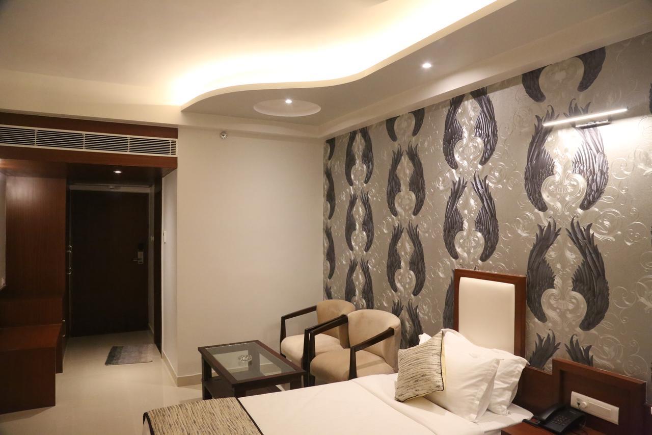 Hotel Varanasi Inn Extérieur photo